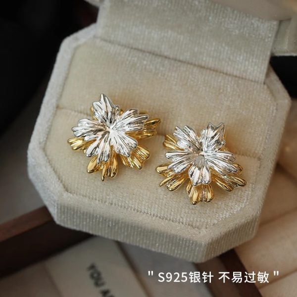 金銀雙色珍珠耳環女小眾設計感獨特耳環時尚爆氣質誇張耳飾：圖片 3