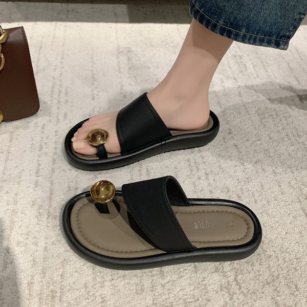 夾趾拖鞋女夏時尚外穿2025新款百搭休閒平底沙灘套趾高級感涼拖鞋：圖片 6