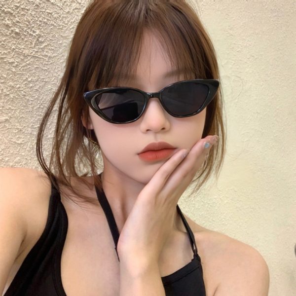 復古三角貓眼窄框墨鏡女高級感ins黑色小框防曬造型街拍太陽眼鏡男：圖片 3