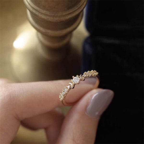 新品日系月伴星隨超閃鋯石戒指女輕奢高級感簡約百搭精緻開口指環：圖片 6