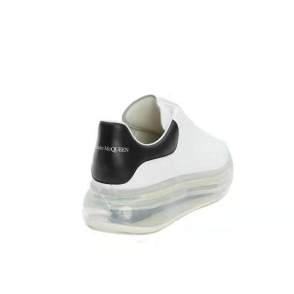 Alexander McQueen 厚底牛皮板鞋534278WHGP5 黑尾牛皮/氣墊：圖片 4