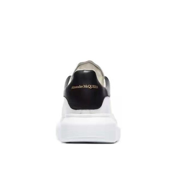 Alexander McQueen 厚底牛皮板鞋534278WHGP5 黑尾牛皮：圖片 4