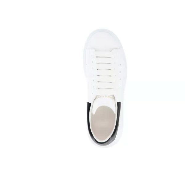 Alexander McQueen 厚底牛皮板鞋534278WHGP5 黑尾牛皮：圖片 5
